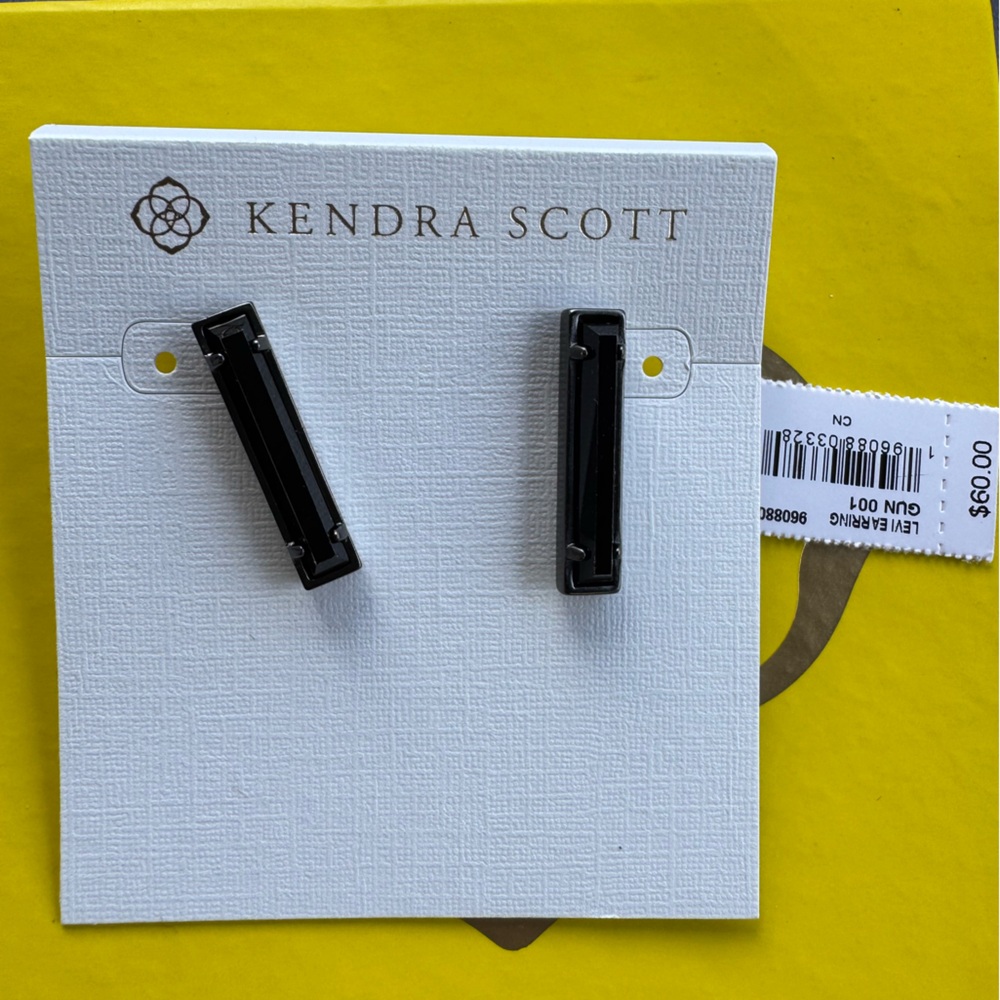 Kendra Scott Elegant Black Levi earrings